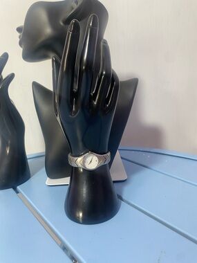 Seiko Women’s Quartz Watch Silver & Gold Tone Bracelet White Dial Roman Numerals